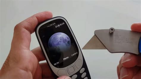 WATCH: The original Nokia 3310 vs 2017 version 